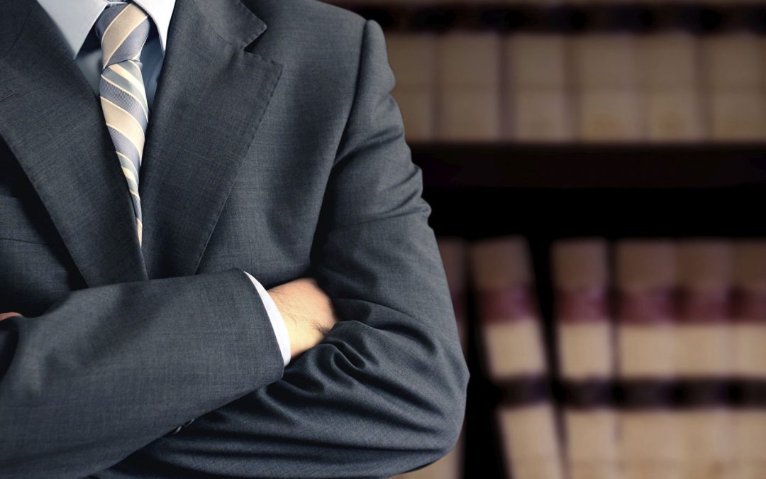 ¿Qué cualidades buscamos al elegir un abogado?