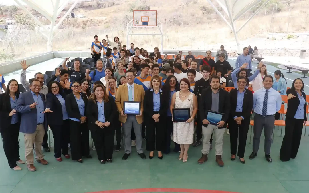 UNIVA reconoce la excelencia docente