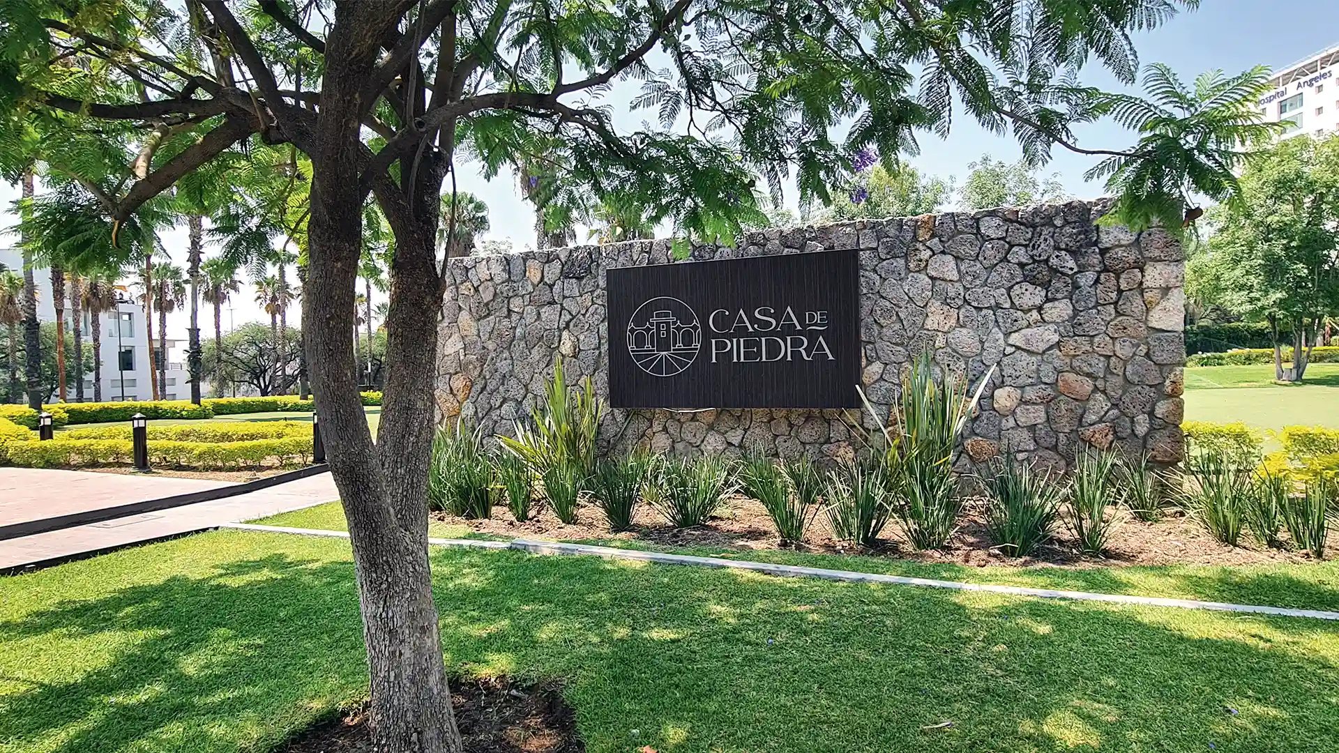 Casa de Piedra