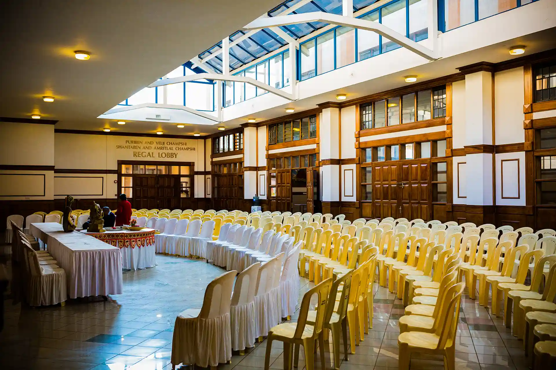 Quiero construir un salón de eventos Quiero construir un salón de eventos