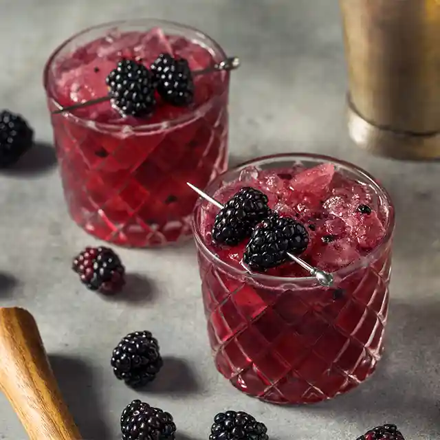 Blackberry tinto smash