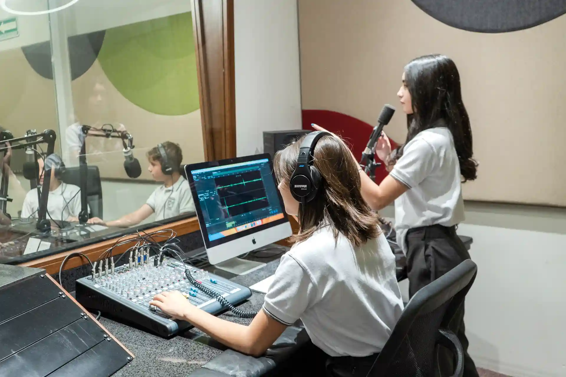 Se fomenta el emprendimiento a través de metodologías interdisciplinarias