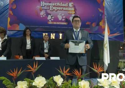 Hugo Carmona, alumno que recibió un reconocimiento por mérito académico
