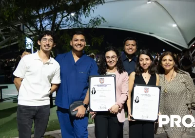 Jorge Flores, José Herrera, Andrea Montejano, Gerardo Ojeda, Karina Turrubiates y Laura Solís