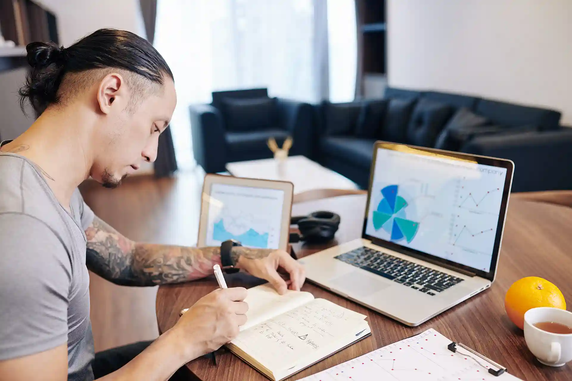 Para los profesionistas del Bajío, significa acceso a mejores oportunidades y reconocimiento más allá de las fronteras.