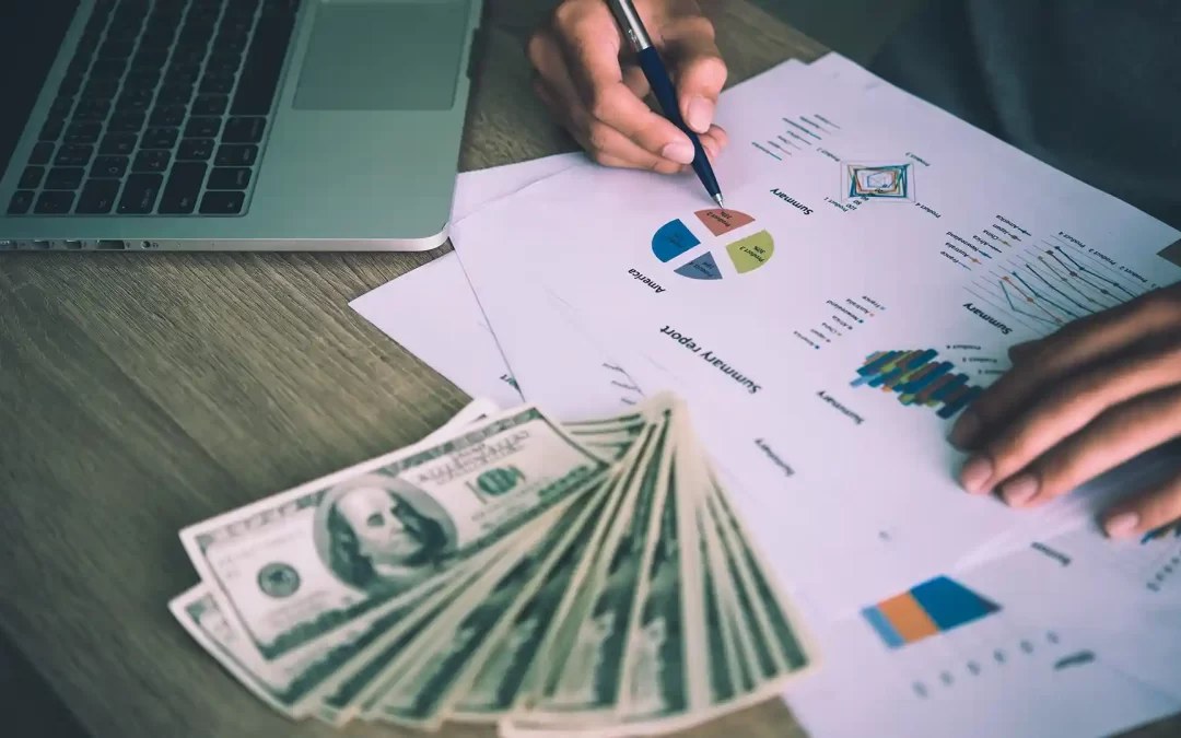 ¿Por qué fomentar la educación financiera en lo laboral?