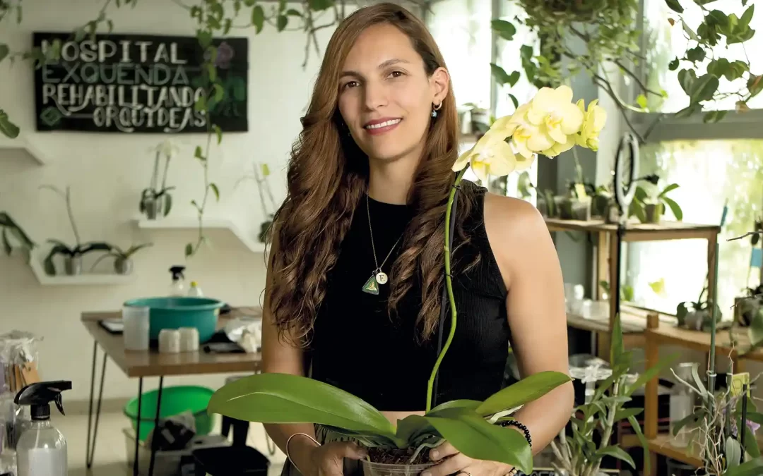 Emma Almanza, apasionada de las orquídeas