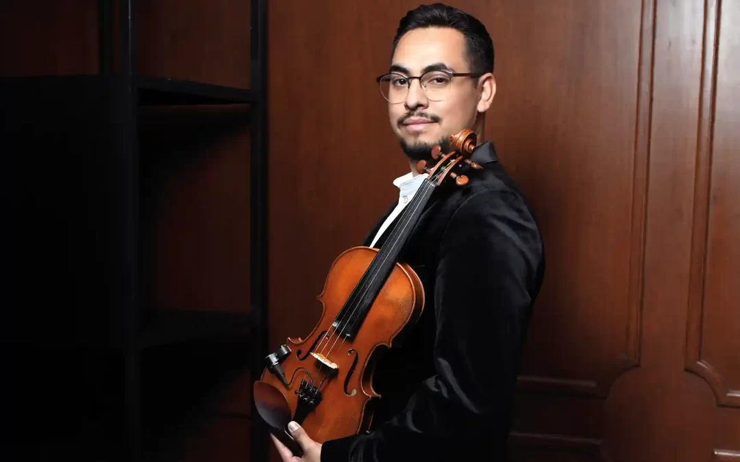 Luis Ramírez, talentoso violinista de León