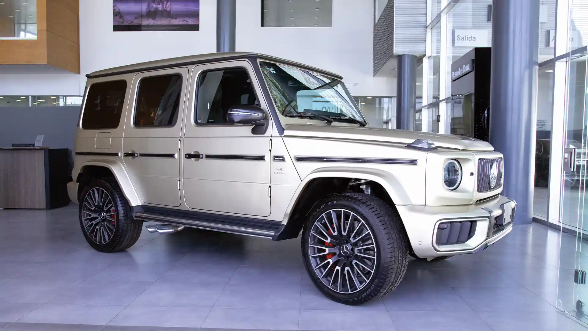 MERCEDES-AMG G 63