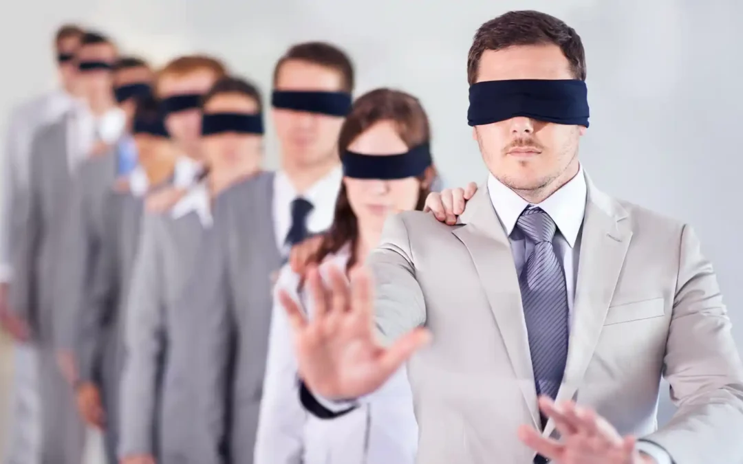 Aprende sobre los errores típicos que comete un jefe o líder