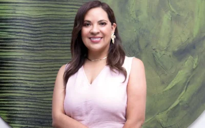 Cinthya Medellín | Directora Comercial La Valenciana
